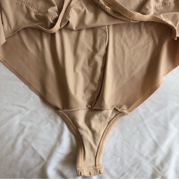 MIRACLESUIT Cross Control Body Briefer Bodysuit Shapewear Tummy Control Tan Nude - Picture 5 of 11